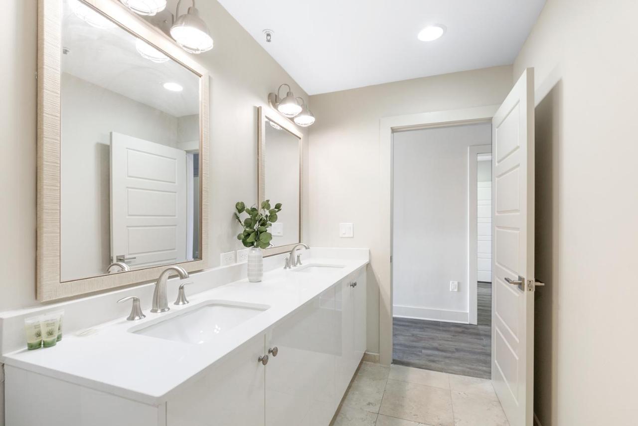 Spacious 4B Oasis Steps From French Quarter - Your Nola Dream Awaits! นิวออร์ลีนส์ ภายนอก รูปภาพ