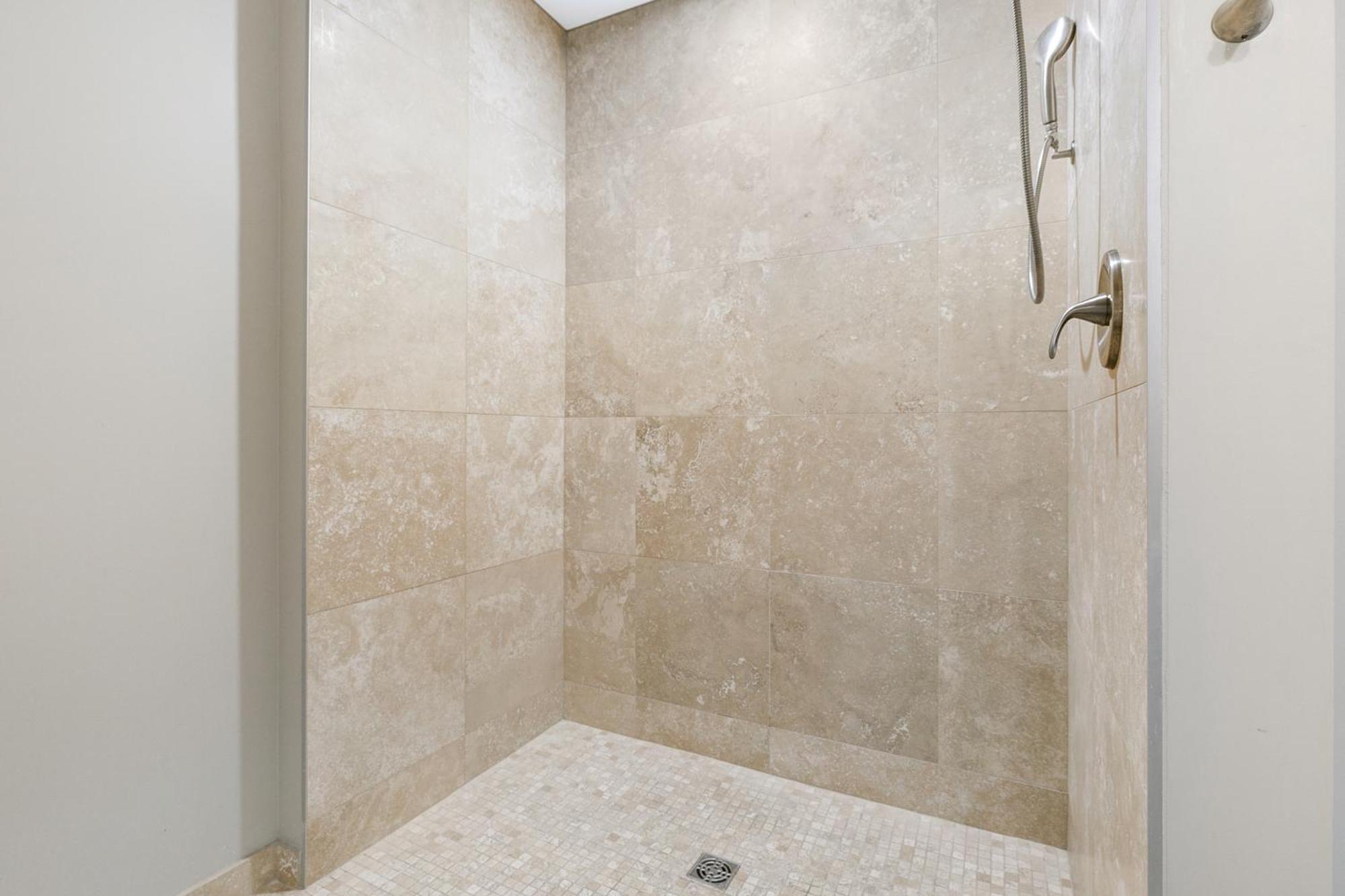 Spacious 4B Oasis Steps From French Quarter - Your Nola Dream Awaits! นิวออร์ลีนส์ ภายนอก รูปภาพ